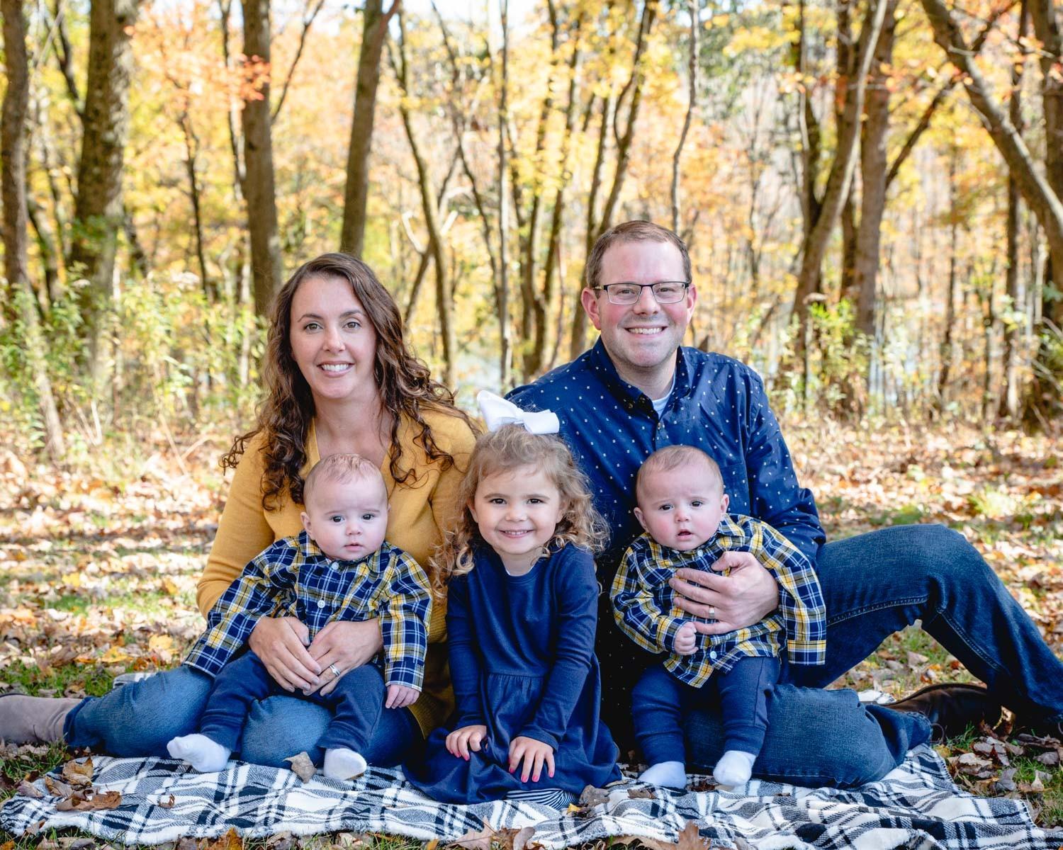Picturesque Pittston: Top Locations for Family and Portrait Photography